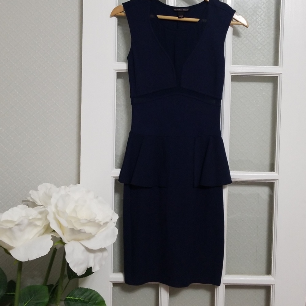 Victoria's secret dress size 0   -B1